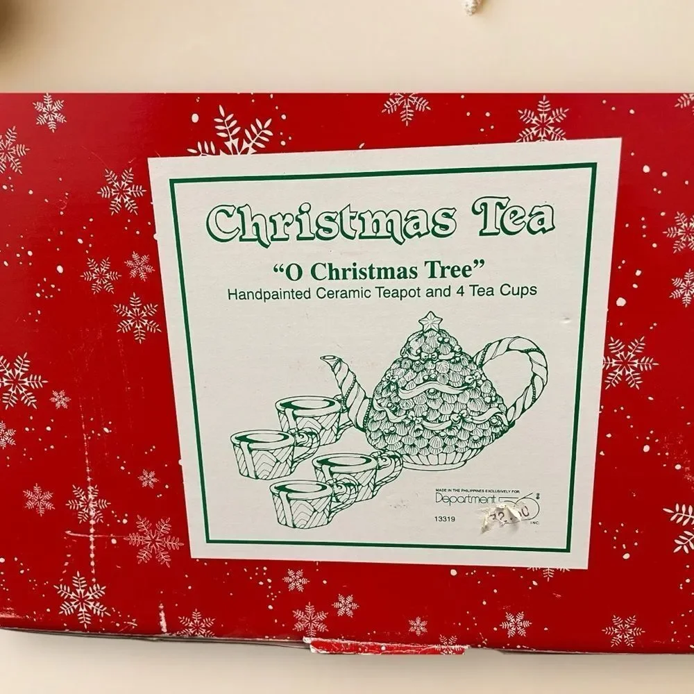 DEPT 56 6 PIECE TEA SET, O CHRISTMASS‎ TREE